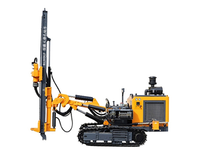 KG300GF型光伏潜孔钻车.png
