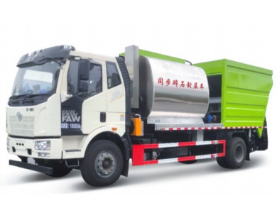 15方同步碎石封层车.jpg